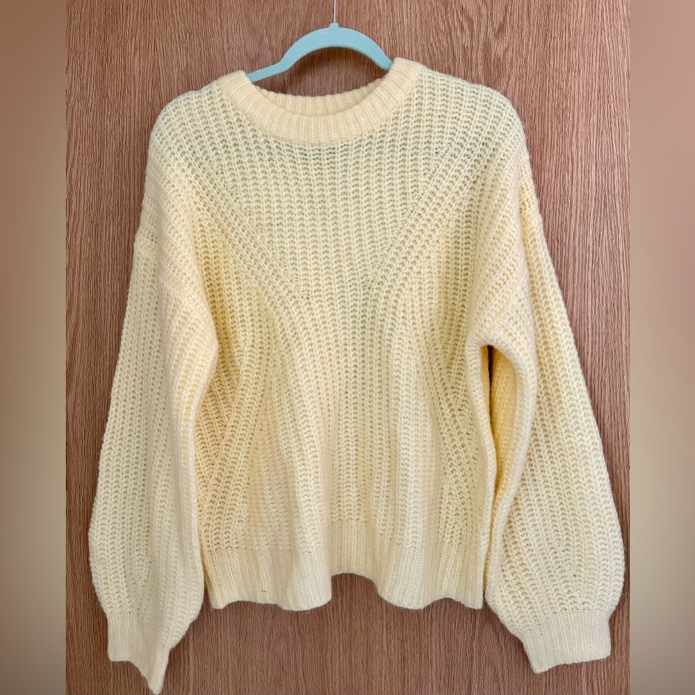 Yellow chunky sweater